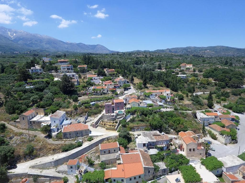 Paidhokhorion Listen To Nature In A Renovated Traditional Hilltop Villa Liodosifis With Heated Pool חדר תמונה